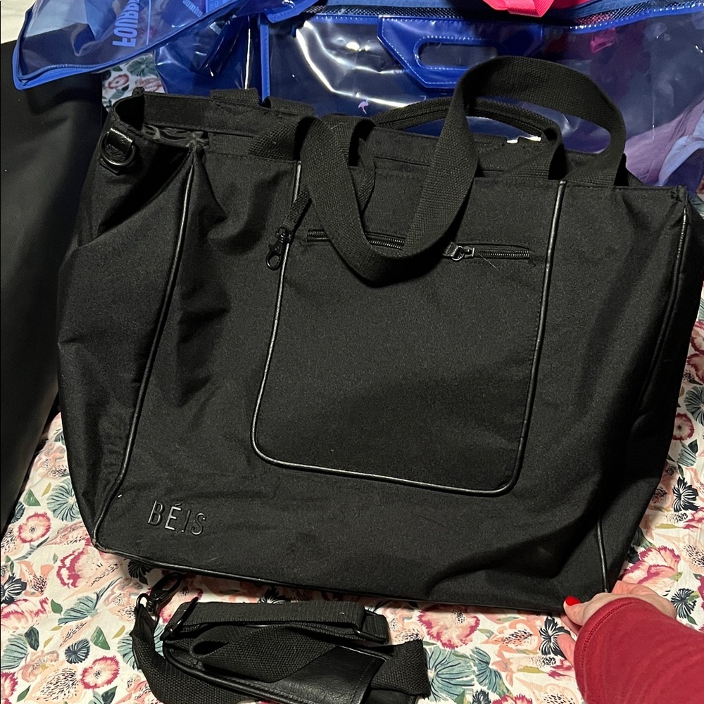 SOLD……..Beis East West Tote-Black